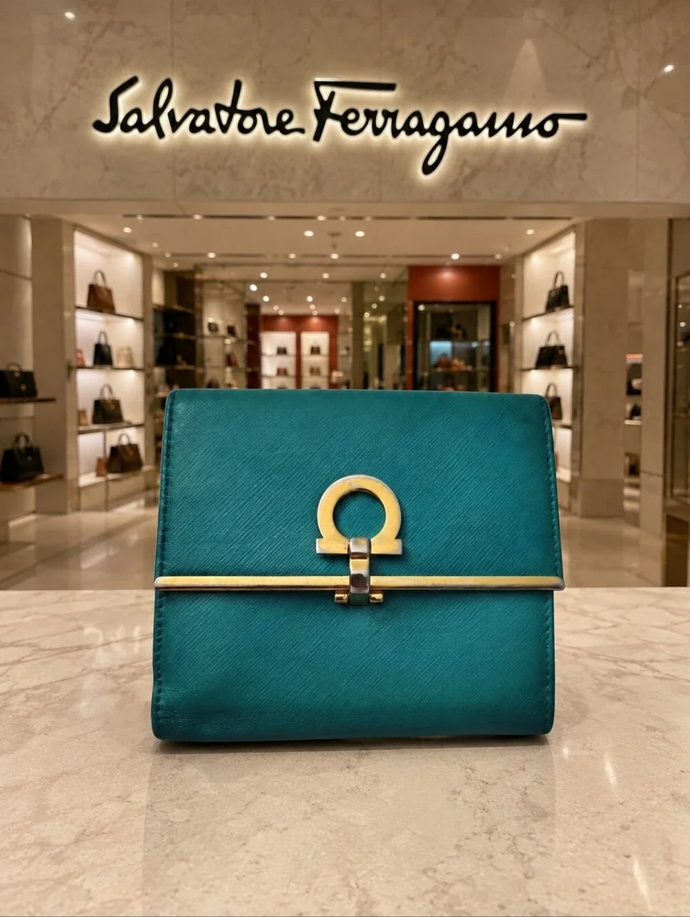 Salvatore Ferragamo Gancini Vintage Wallet